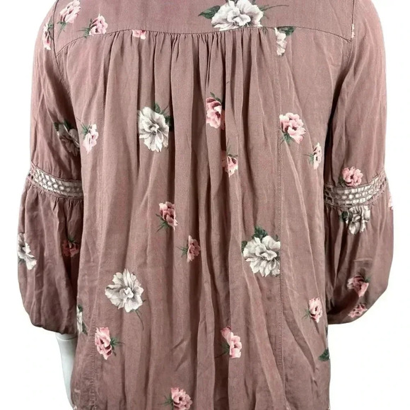 Torrid Dusty rose floral print top size 00/10-medium/large - Picture 3 of 9